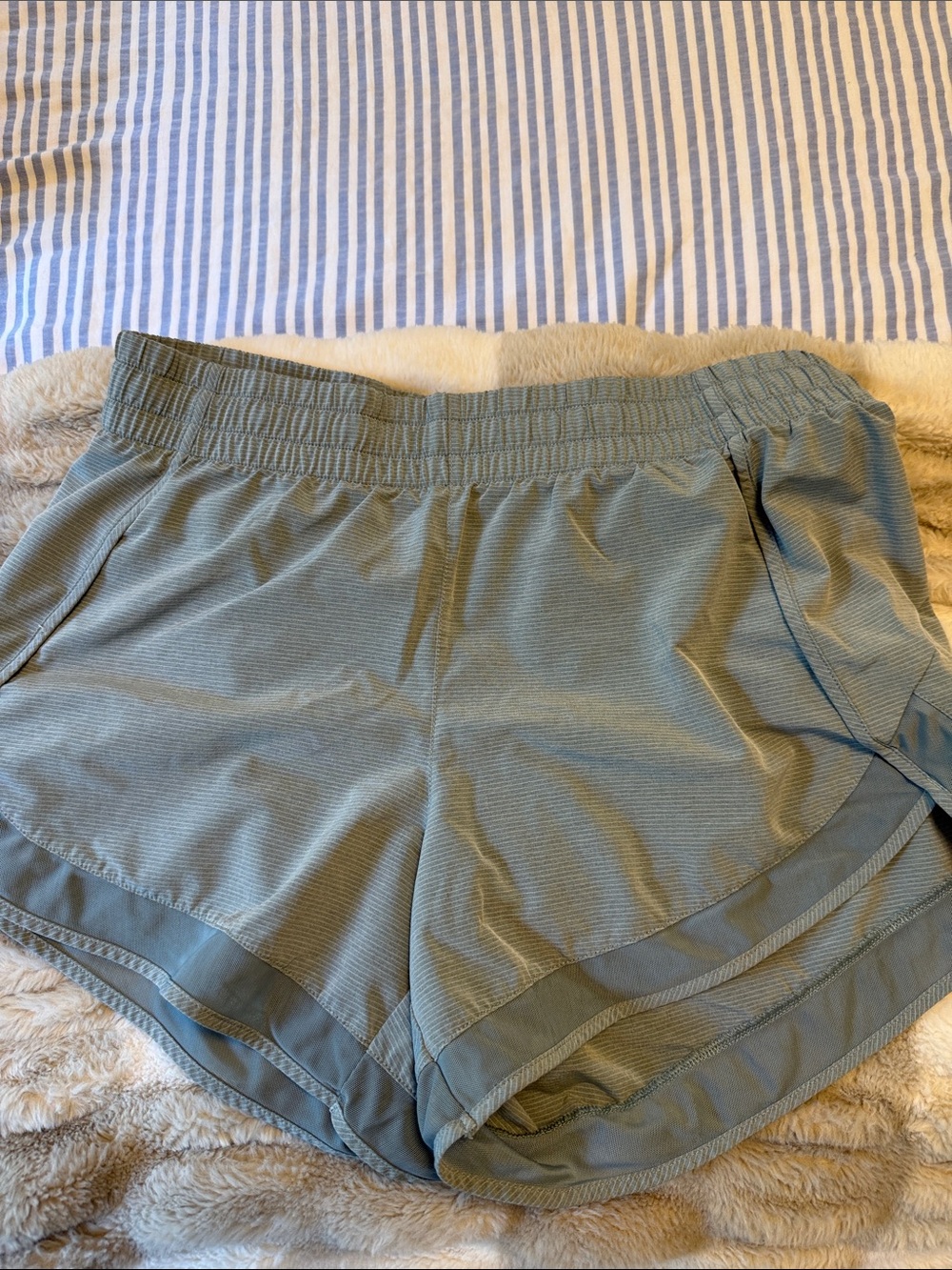 Women's Mesh Racer Run 4” Lightweight Sage Green Athletic Shorts